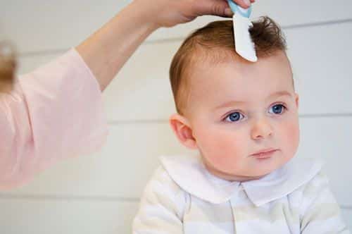 Cách dùng tông đơ cắt tóc cho bé