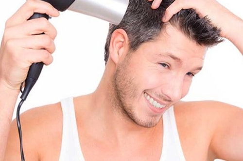 Làm sao để dùng tông đơ hớt tóc có hiệu quả? Việc thực hiện cắt tóc bằng tông đơ có dễ dàng không? 43 - 101 meo cham soc toc dep cho nam gioi 1